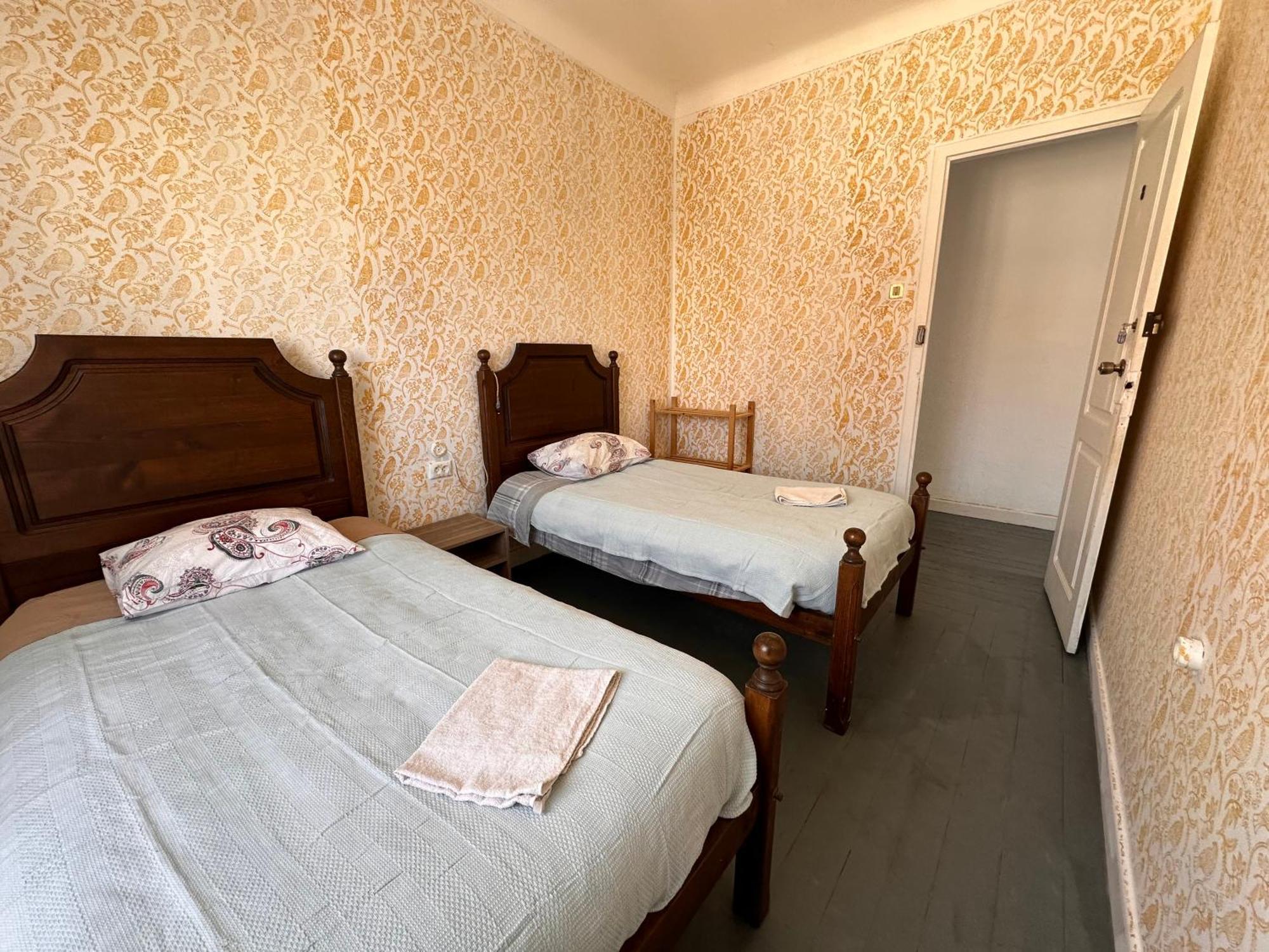 Fernando Guest House Авейру Экстерьер фото